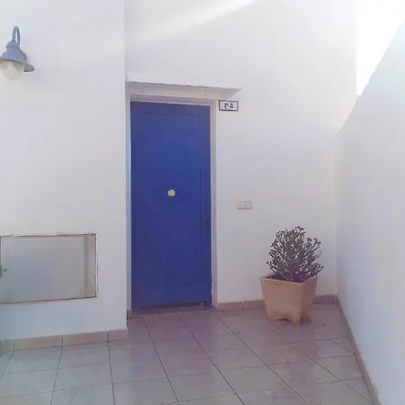 Callao Beach Apartmanhotel *